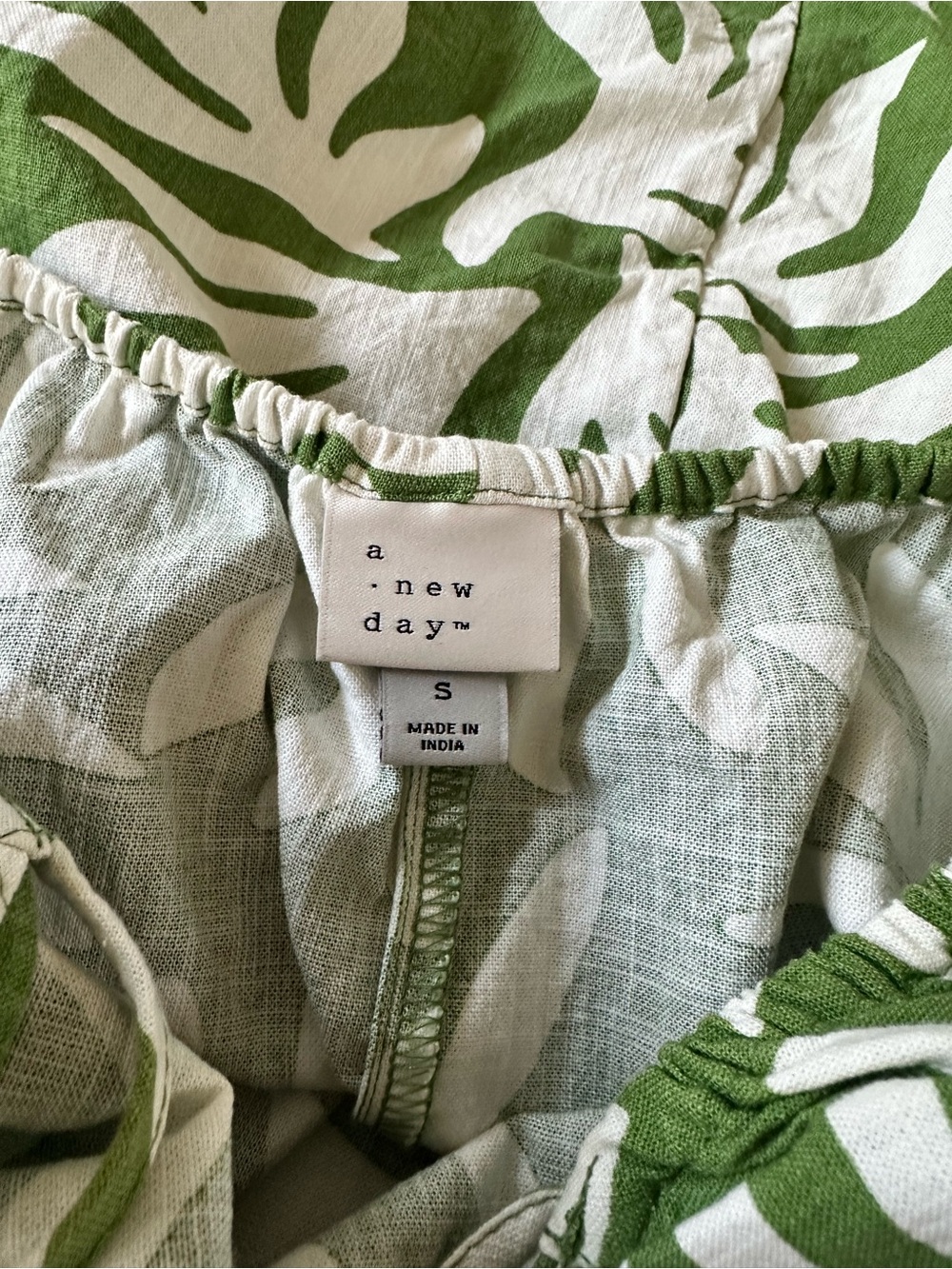 a new day Green and White Tropical Leaf Dress - Picture 3 of 3